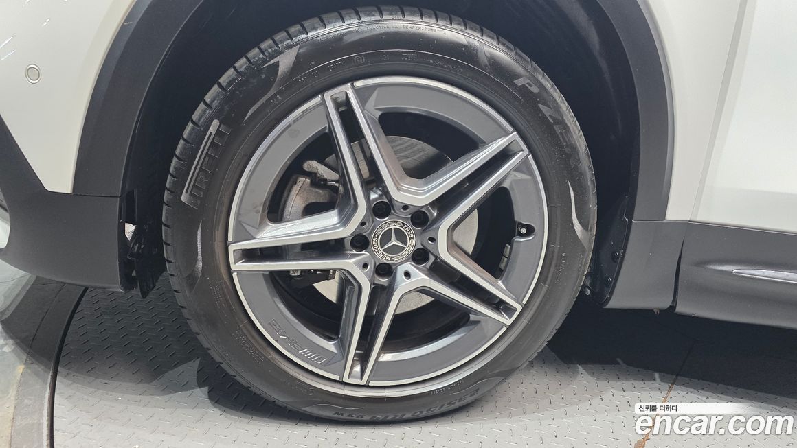 Mercedes-Benz GLB-Class GLB250 4MATIC, 2022