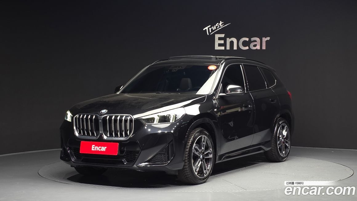 BMW X1 xDrive 20i M Sport, 2025