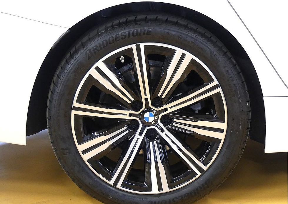 BMW 3-Series 320d Touring, 2025
