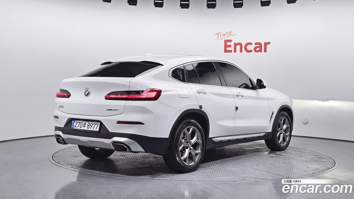 BMW X4 xDrive20i xLine, 2022