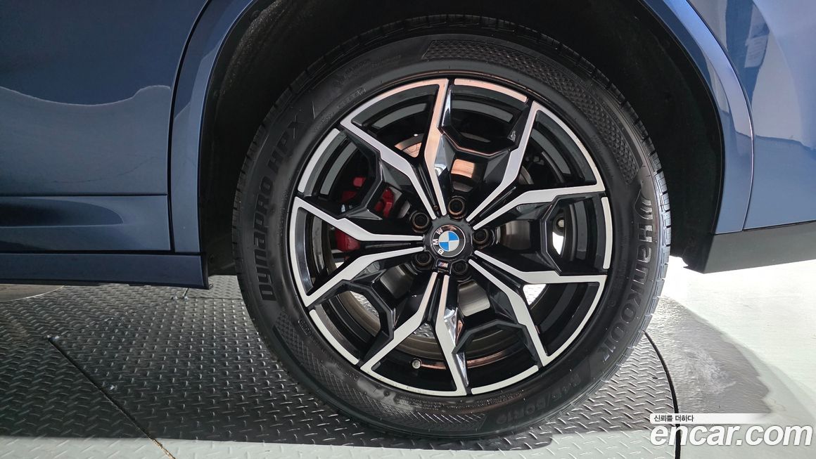 BMW X4 xDrive20i M Sports Pro, 2022