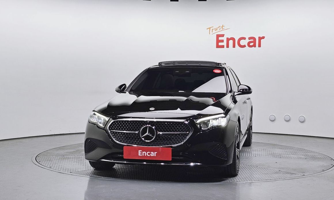 Mercedes-Benz E-Class E200 Avantgarde, 2025