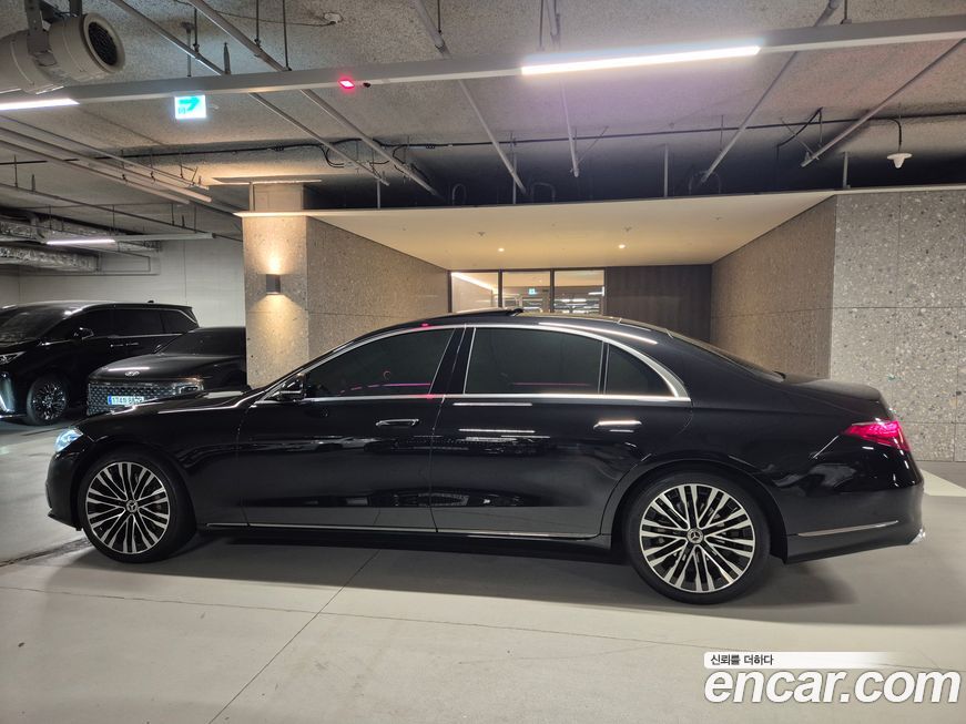 Mercedes-Benz S-Class S450L 4MATIC, 2023