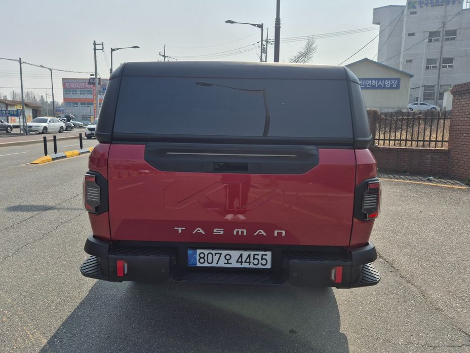 Kia Tasman 2.5T Gasoline 2WD, 2026