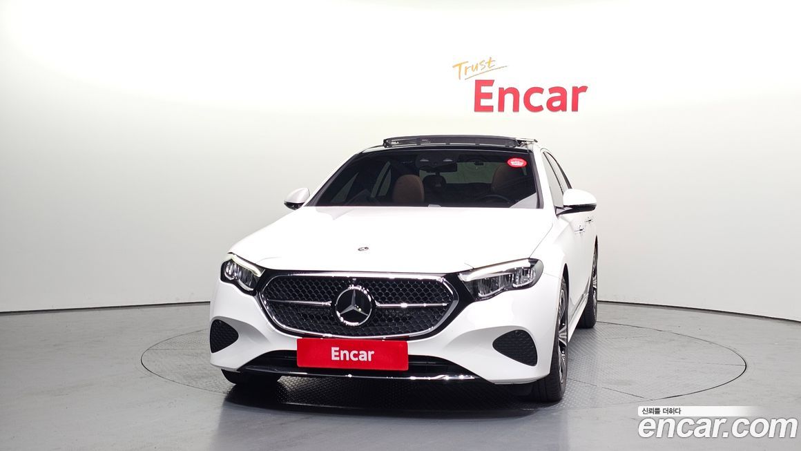 Mercedes-Benz E-Class E200 Avantgarde, 2024