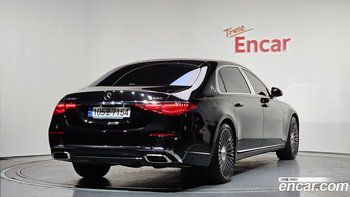 Mercedes-Benz S-Class Maybach S680 4MATIC, 2023
