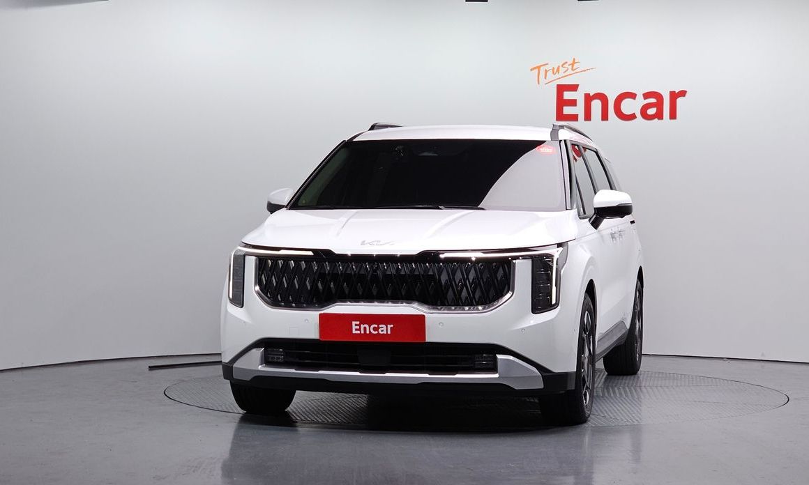 Kia Carnival 9-Seater Prestige, 2025