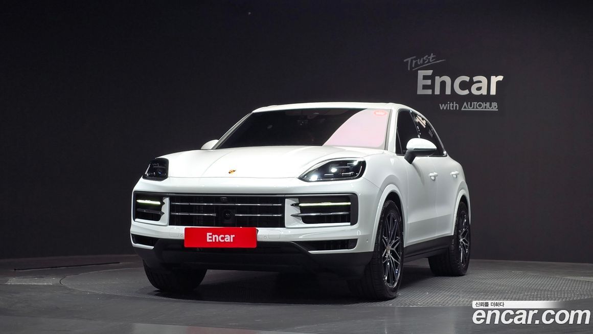 Porsche Cayenne 3.0, 2024