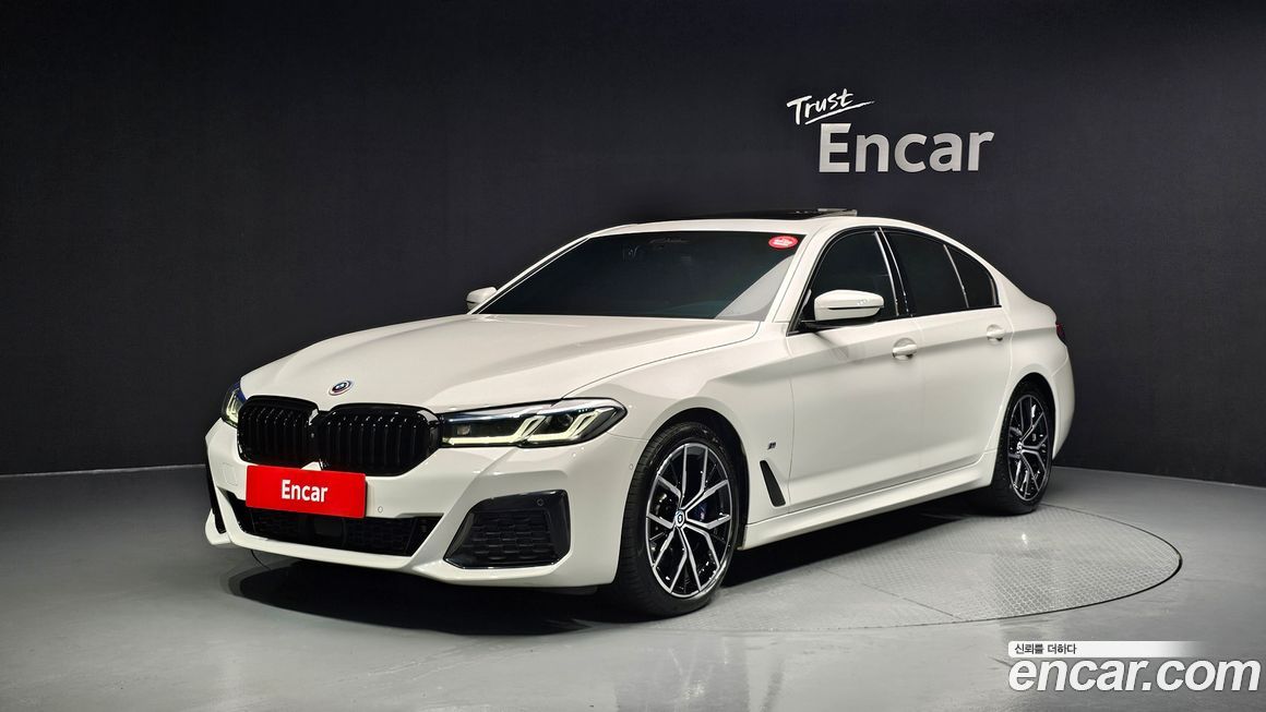 BMW 5-Series 530i xDrive M Sport Package, 2023