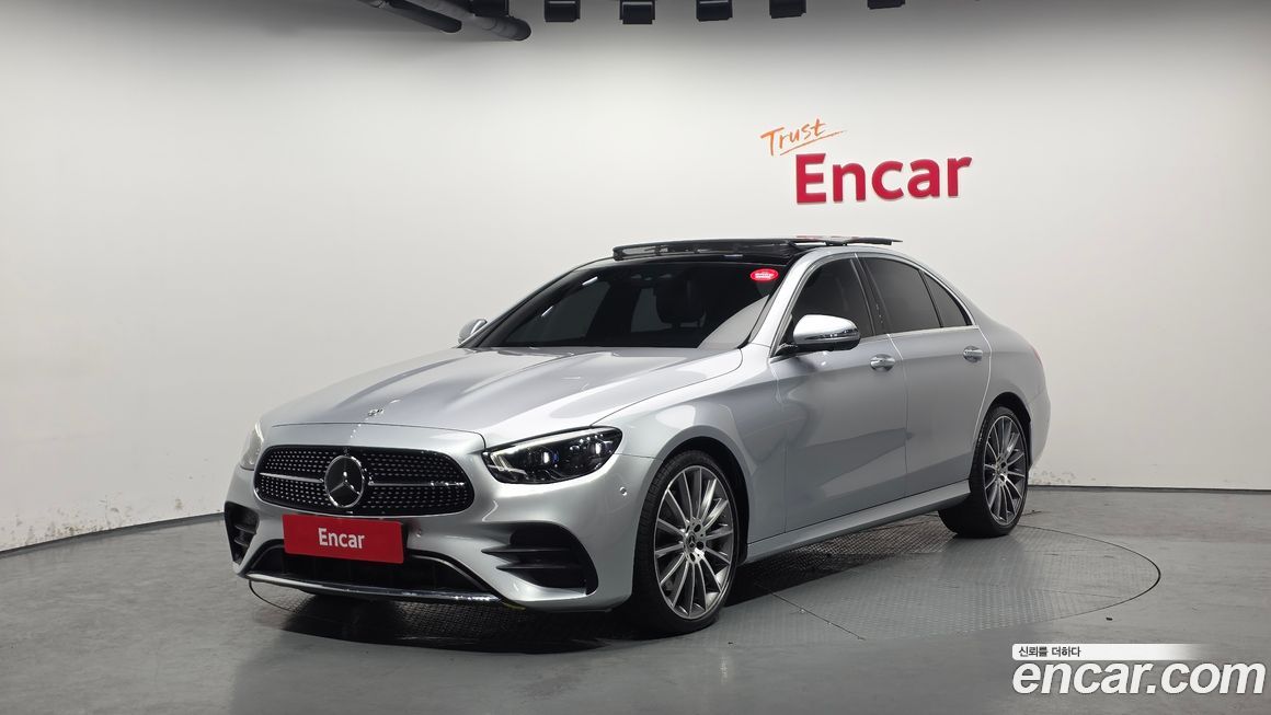 Mercedes-Benz E-Class E350 4MATIC AMG Line, 2022