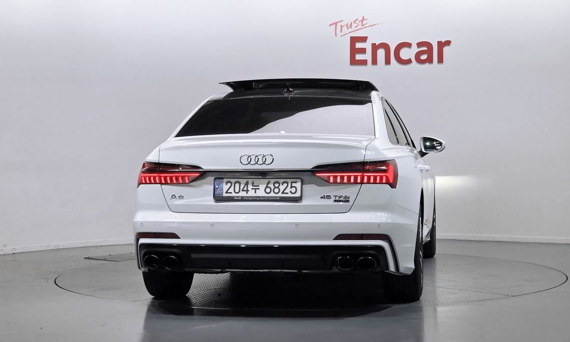 Audi A6 45 TFSI Quattro Premium, 2022