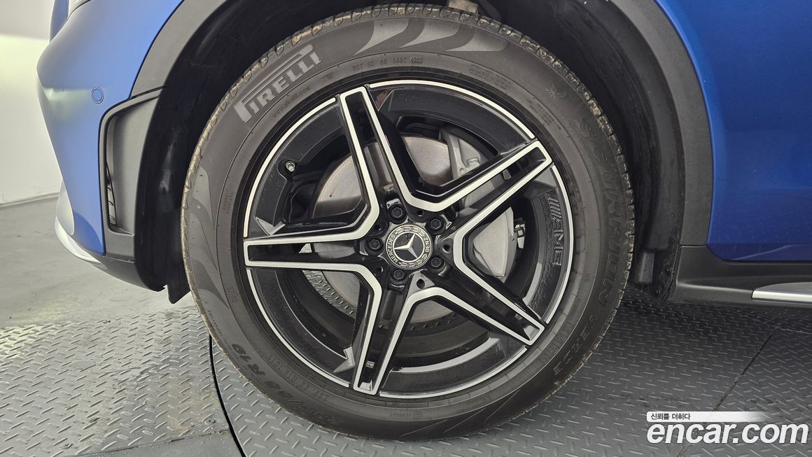 Mercedes-Benz GLC-Class GCL300 4MATIC Coupe, 2023