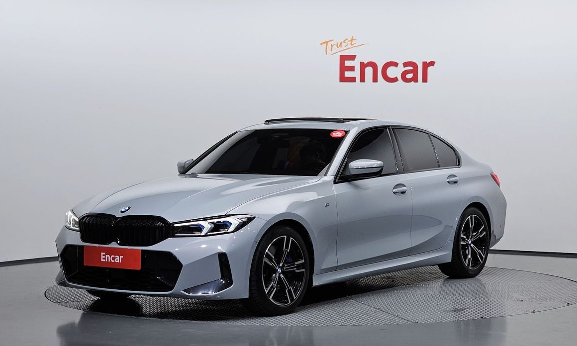 BMW 3-Series 320i M Sport, 2024