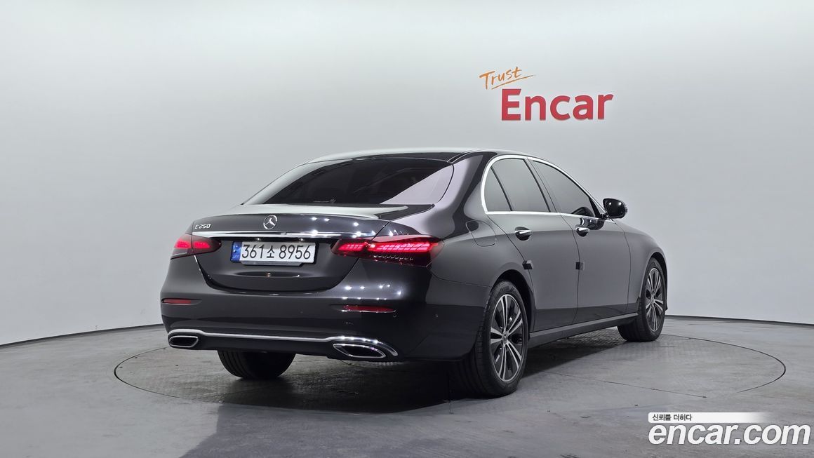 Mercedes-Benz E-Class E250 Avantgarde, 2022