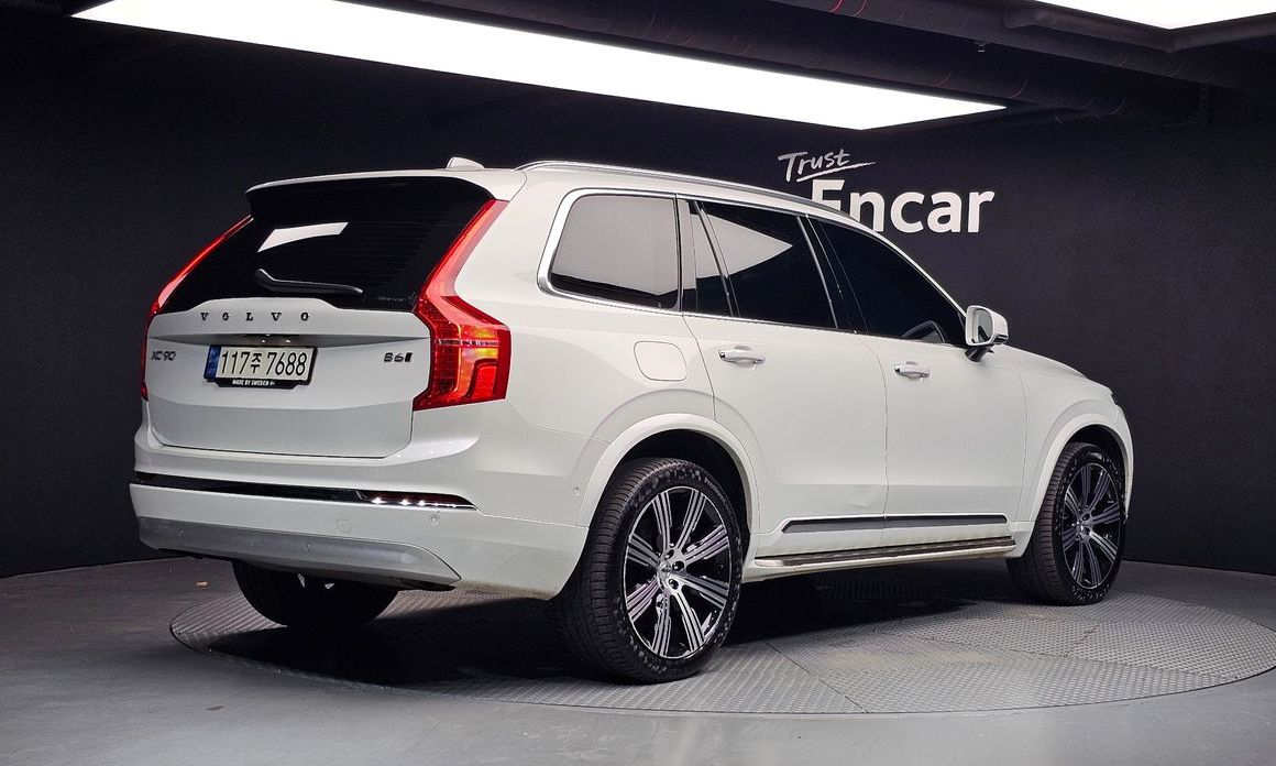 Volvo XC90 B6 Inscription, 2022