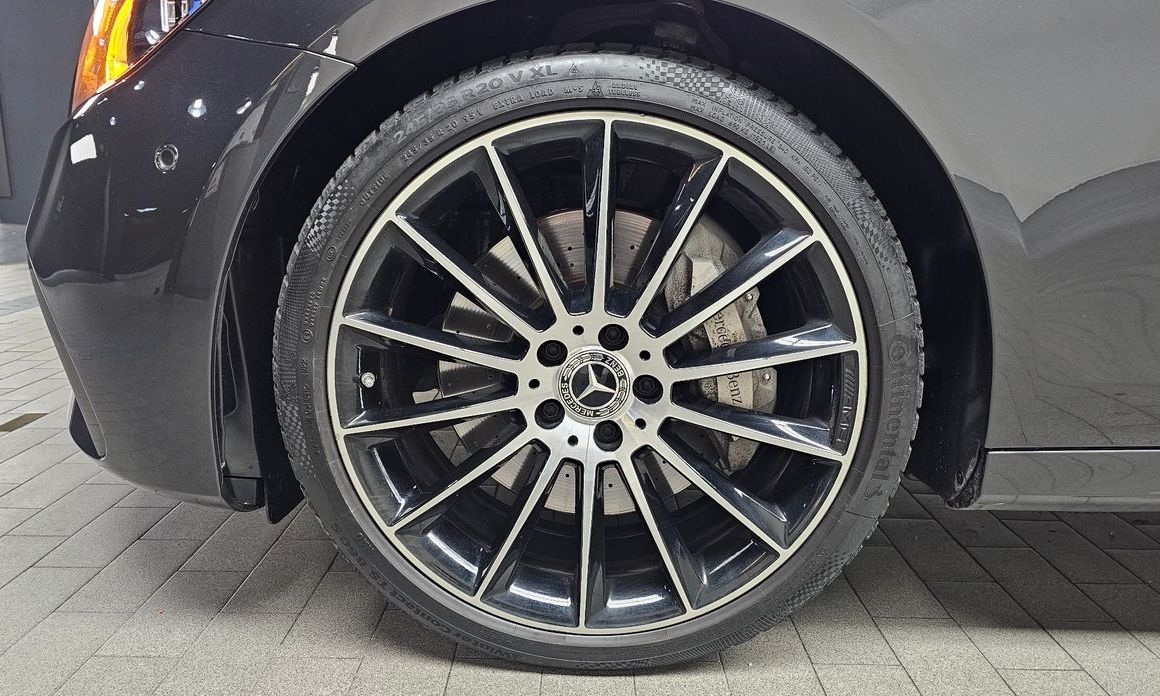Mercedes-Benz E-Class E350 4MATIC AMG Line, 2023