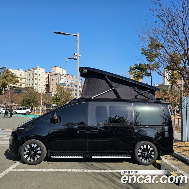 Hyundai Staria 2WD Camping Car, 2025