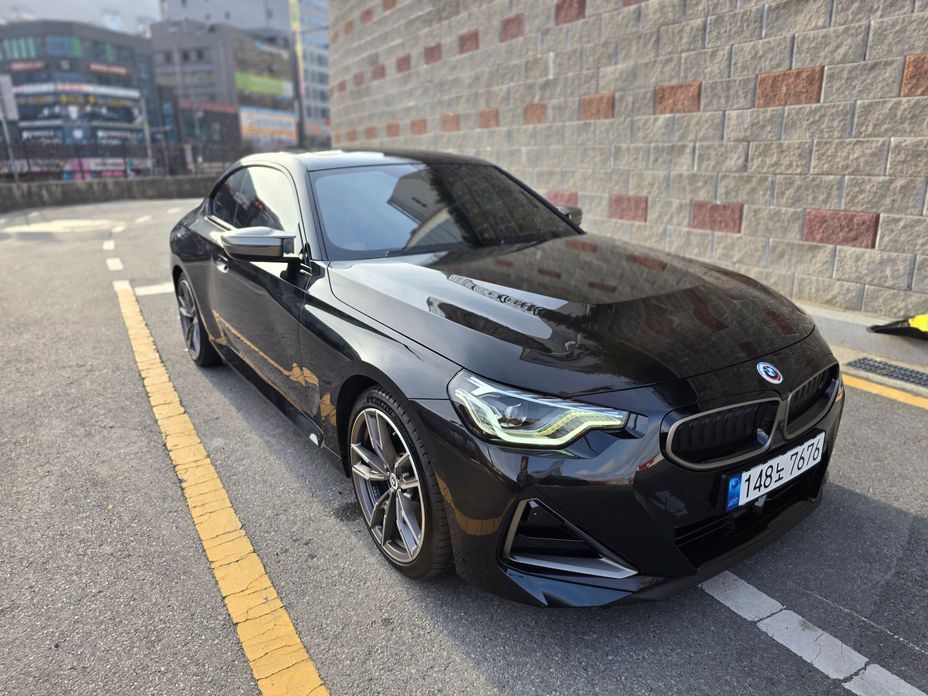 BMW 2-Series M240i xDrive Coupe, 2023