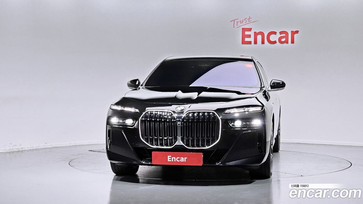 BMW 7-Series 740d xDrive M Sport, 2025