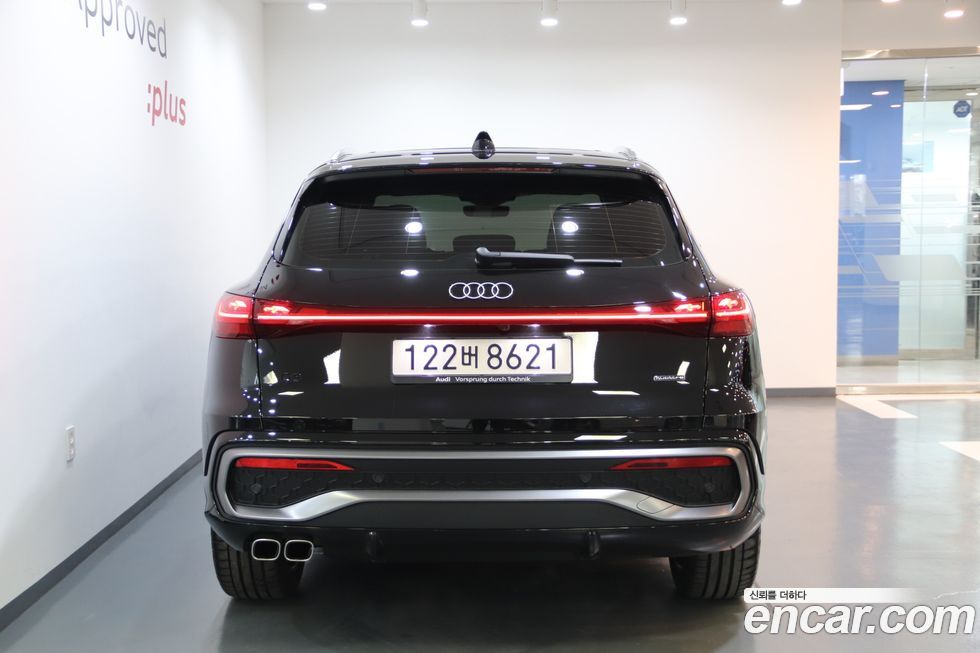 Audi Q5 40 TDI Quattro S Line, 2025