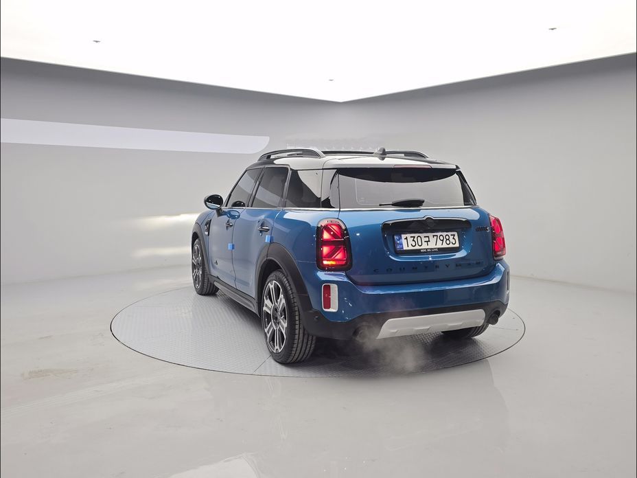 Mini Countryman ALL4 Classic Launch Pack, 2023