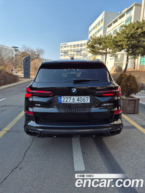BMW X5 M60i, 2024