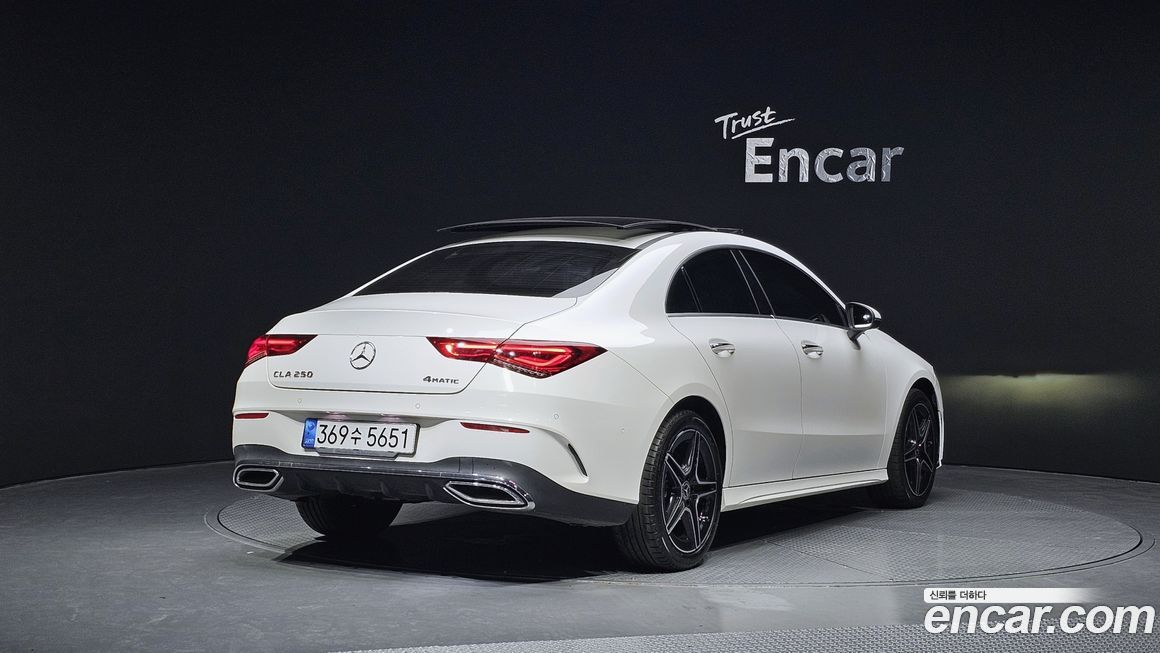 Mercedes-Benz CLA-Class CLA250 4MATIC, 2023