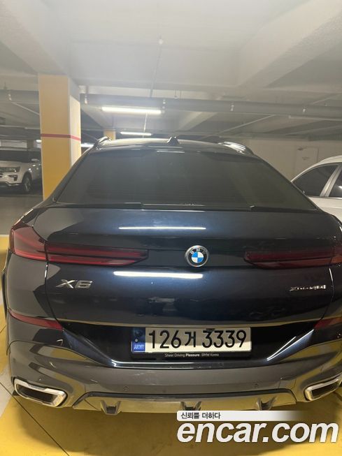 BMW X6 xDrive40i M Sport, 2025