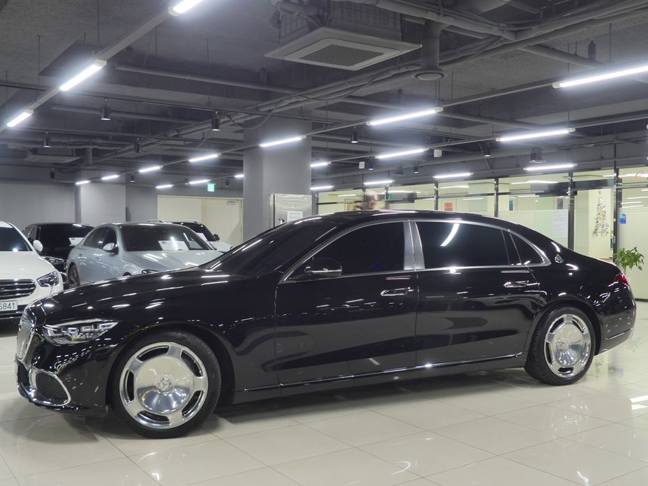 Mercedes-Benz S-Class Maybach S580 4MATIC, 2022