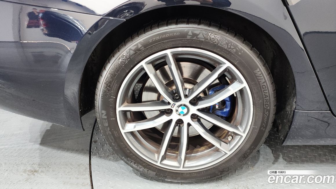 BMW 5-Series 520i M Sport, 2022