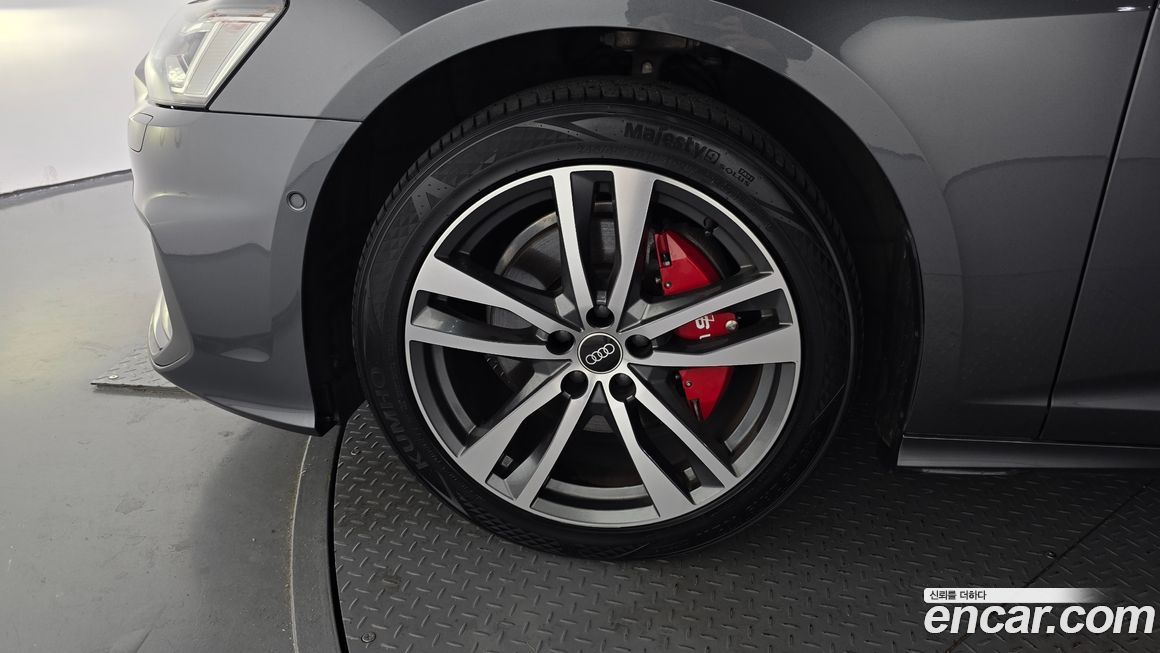 Audi A6 45 TFSI Quattro Premium, 2022