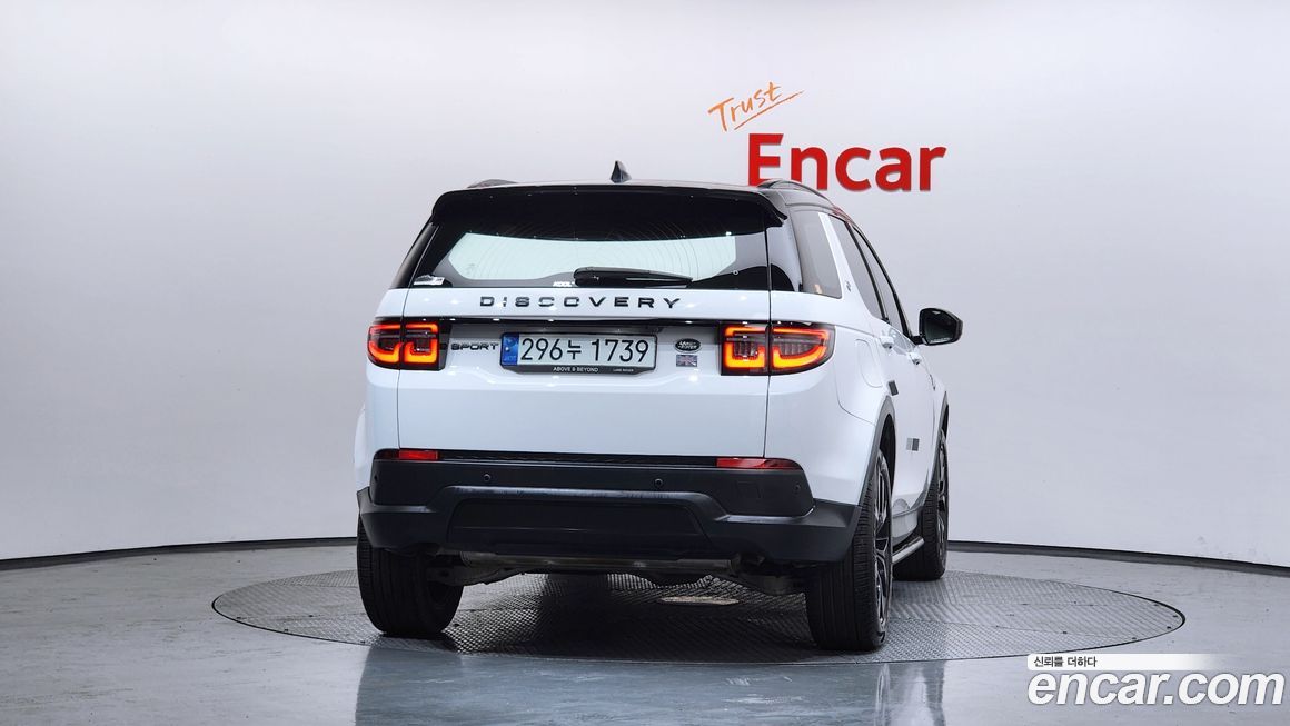 Land Rover Discovery Sport P250 SE, 2023