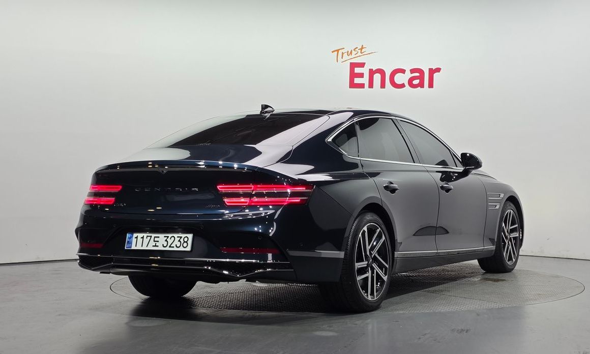 Genesis G80 Gasoline 2.5 Turbo AWD, 2025
