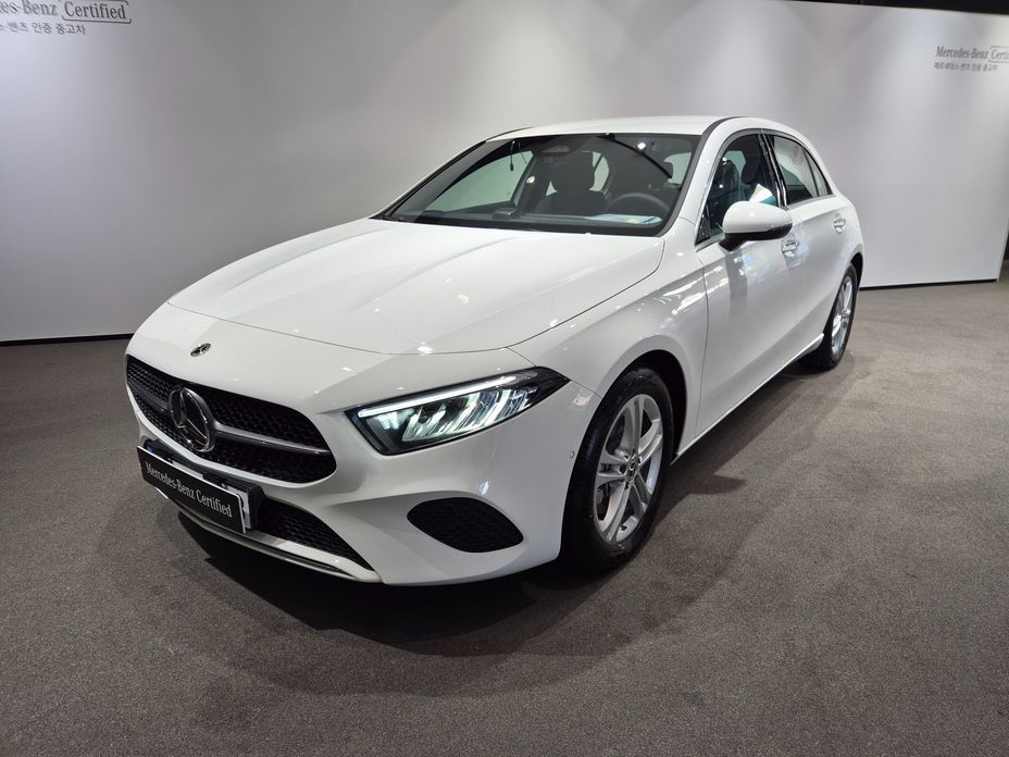 Mercedes-Benz A-Class A220 Hatchback, 2026