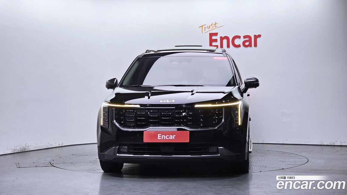 Kia Carnival 7-Seater Gravity, 2024