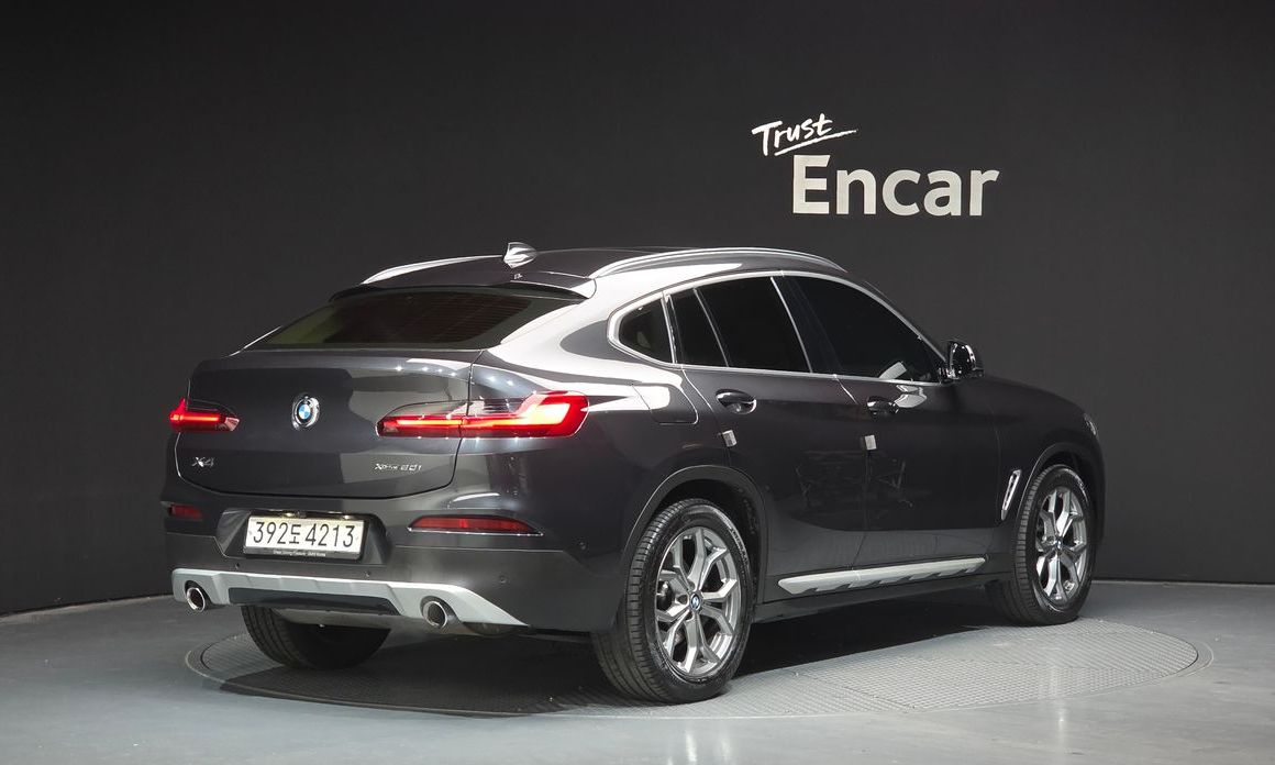 BMW X4 xDrive20i xLine, 2021
