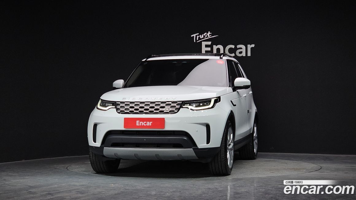 Land Rover Discovery 2.0 P300 SE, 2023