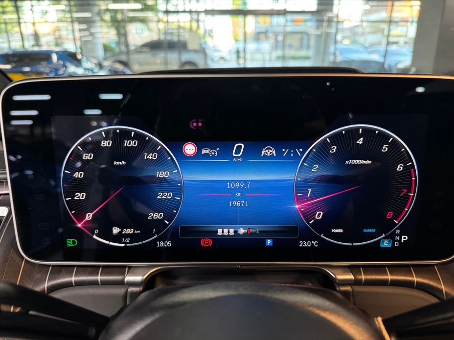 Mercedes-Benz S-Class Maybach S580 4MATIC, 2024
