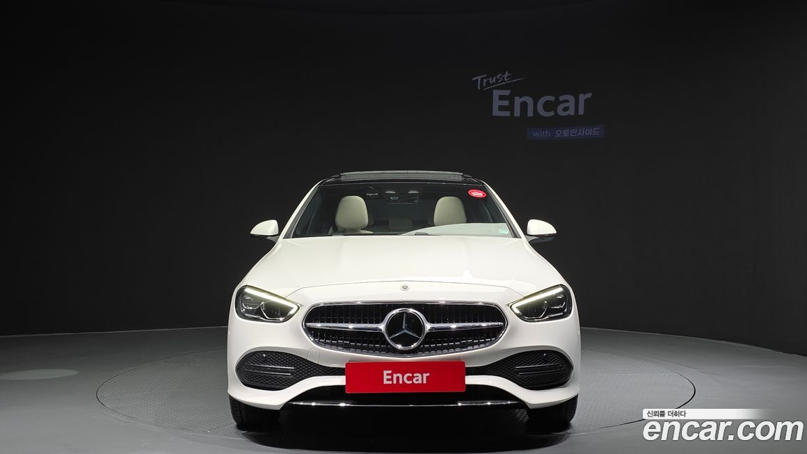 Mercedes-Benz C-Class C200 Avantgarde, 2025