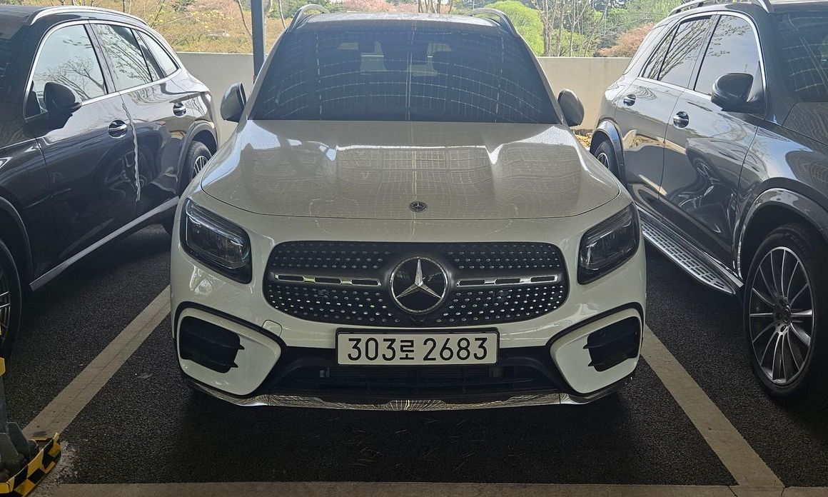 Mercedes-Benz GLB-Class GLB250 4MATIC, 2025