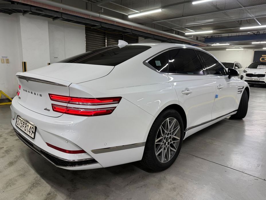 Genesis G80 Gasoline 2.5 Turbo AWD, 2026
