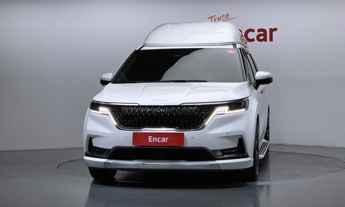 Kia Carnival 9-Seater Hi-Limousine, 2022