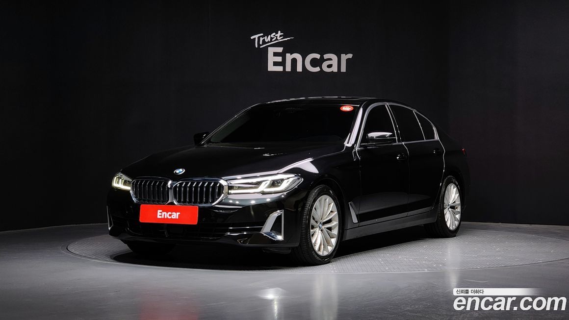 BMW 5-Series 523d xDrive Luxury, 2023