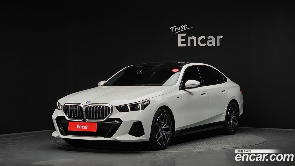 BMW 5-Series 523d M Sport, 2025