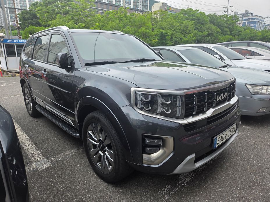 Kia Mohave Diesel 3.0 4WD 5-Seater, 2022