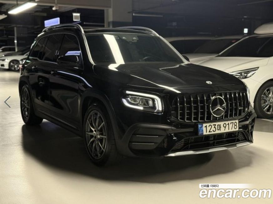 Mercedes-Benz GLB-Class AMG GLB35 4MATIC, 2021