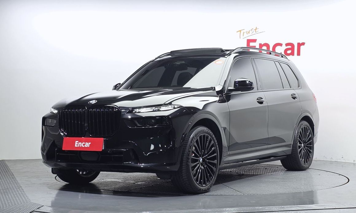 BMW X7 xDrive 40i Design Pure Excellence 7-Seater, 2025