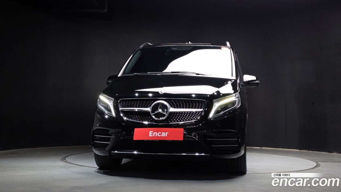 Mercedes-Benz V-Class V300 CDI, 2023