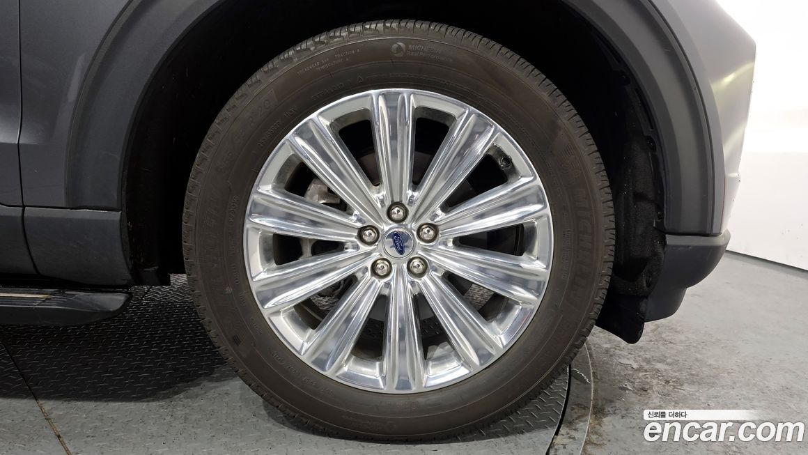 Ford Explorer 2.3 LimIted 4WD, 2021