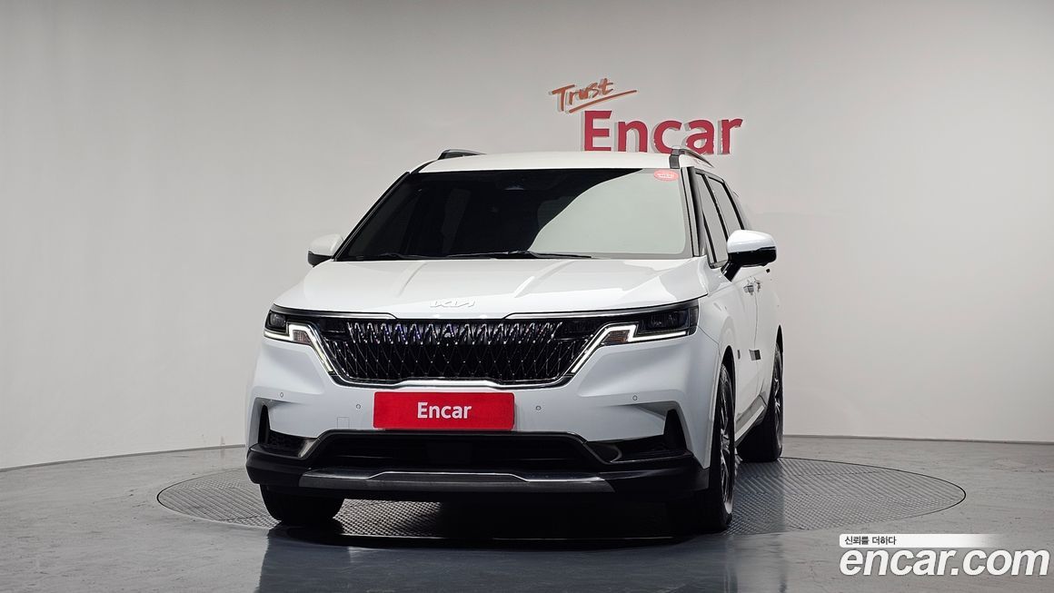 Kia Carnival 9-Seater Signature, 2023